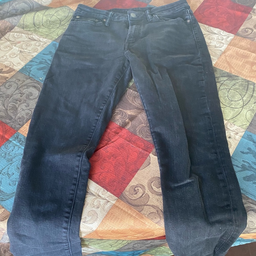 Black American Eagle Skinny Jeans
